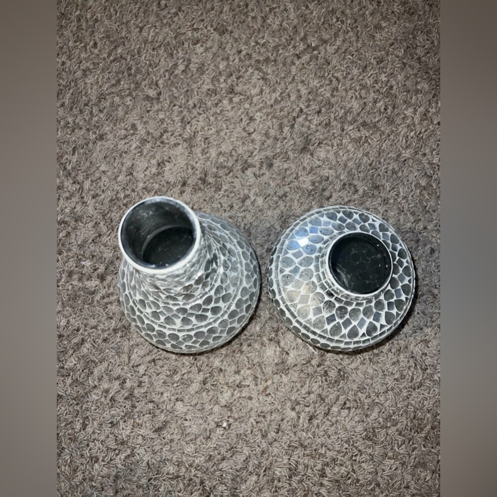 Decorative pieces for home in silver